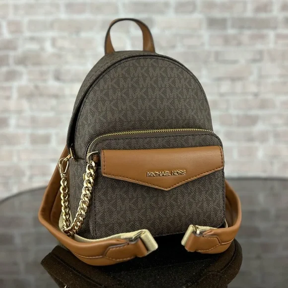 Michael Kors | Bags | Michael Kors Maisie Extrasmall Pebbled  display picture 3